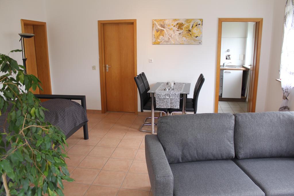 Stollis Fewo Bensheim Extérieur photo